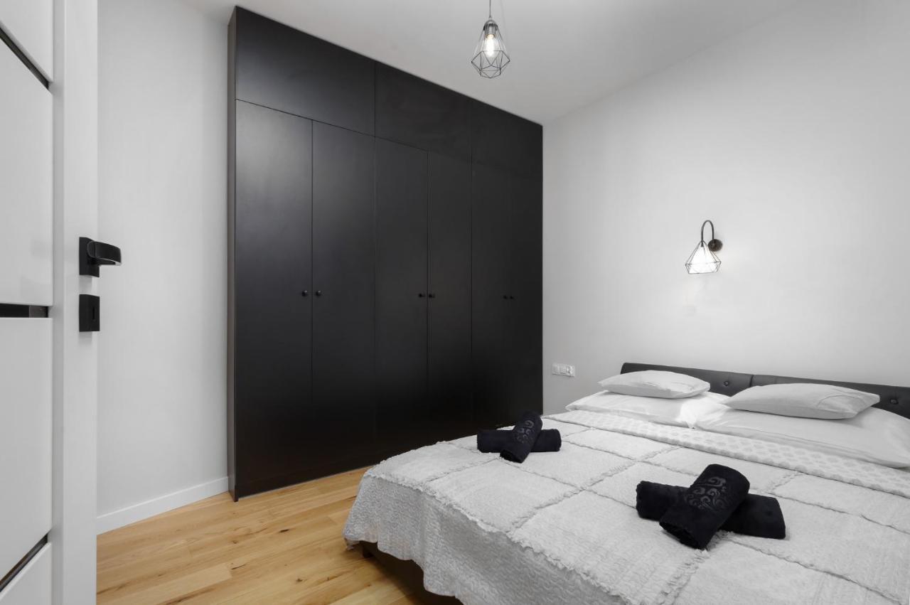 Relax Apartment Krasków Εξωτερικό φωτογραφία